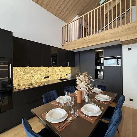 Brand New Luxury Apartment-